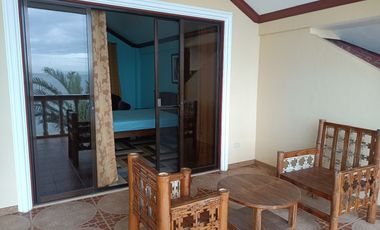 BEACHFRONT HOUSE AND LOT ID 14957