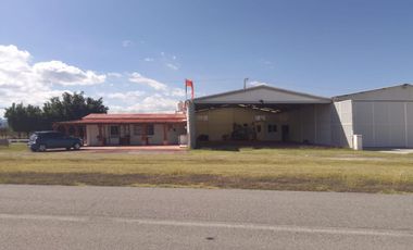CASA HANGAR EN ALBATROS