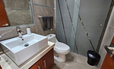 Residencia con Terminados de Lujo y Amplios Espacios Coto 