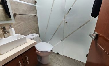 Residencia con Terminados de Lujo y Amplios Espacios Coto 