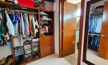 Residencia con Terminados de Lujo y Amplios Espacios Coto 