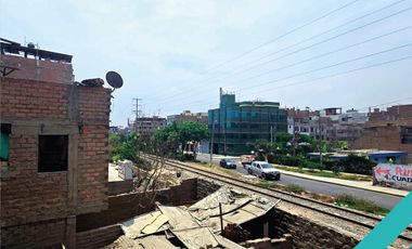 CASA TERRENO EN VENTA 199 M2 AV. 26 DE MAYO – ATE