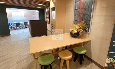 2 Bedroom PENTHOUSE FOR SALE in The Ellis LP Leviste near Makati Sports Club