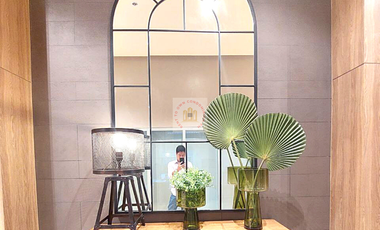 2 Bedroom PENTHOUSE FOR SALE in The Ellis LP Leviste near Makati Sports Club