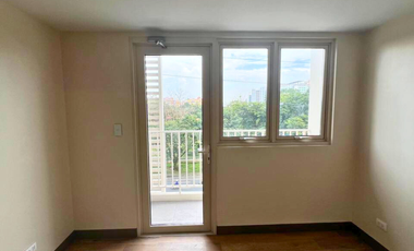 Rent to Own 1 Bedroom Condo FOR SALE in Park McKinley West BGC near Manila Polo Club