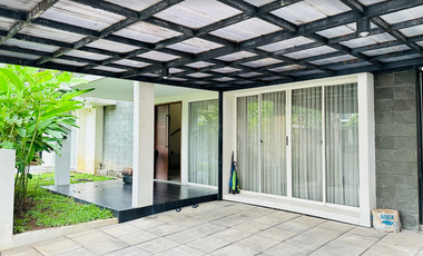 *Rumah Sewa  Minimalis Graha Natura Finish Renov Total - Siap Huni *