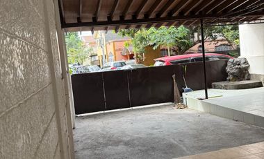 House and Lot For Sale at Sta. Rosa, Laguna