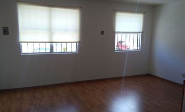 DUPLEX EN PB LISTO A OCUPARSE, PROTECCIONES HASTA EN EL PATIO EN LA PRIMER ETAPA DEL FRACCIONAMIENTO