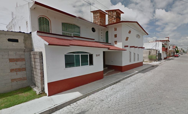 CASA EN VENTA EN TECALI DE HERRERA, PUEBLA, PUE.