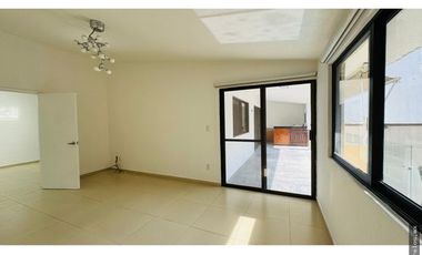 Casa en Renta en Jardines de Reforma con vigilancia