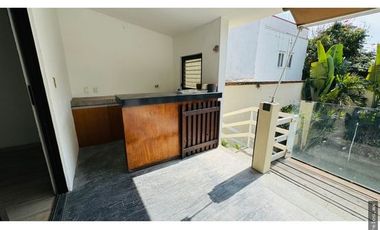 Casa en Renta en Jardines de Reforma con vigilancia