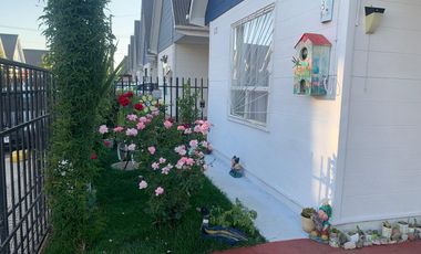 Se vende linda casa aislada en villa el Portal,Maule