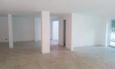 48153 Local u oficina independiente en arriendo en el sector Bolivariana, Laureles, Medellin