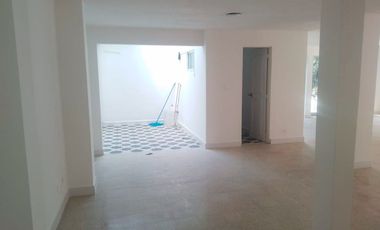 48153 Local u oficina independiente en arriendo en el sector Bolivariana, Laureles, Medellin