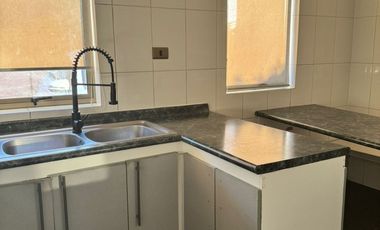 VENDE HERMOSA CASA EN TIERRA VIVA EN COPIAPÓ