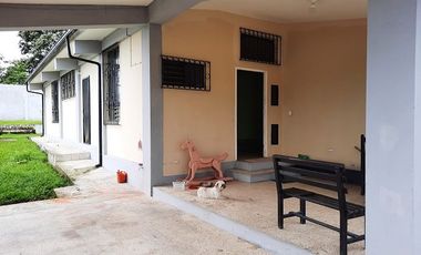 SE ARRIENDA CASA DE 187,62 M2. DE CONSTRUCCIÓN LA INDEPENDENCIA - QUININDÉ – ESMERALDAS – ECUADOR