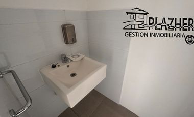 ARRIENDO LOCAL amplio en dos plantas Huanhuali esquina Avda Estadio