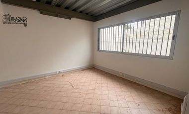 ARRIENDO LOCAL amplio en dos plantas Huanhuali esquina Avda Estadio