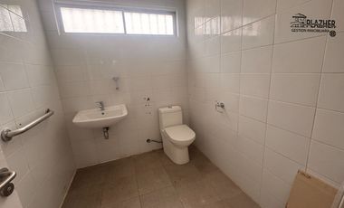 ARRIENDO LOCAL amplio en dos plantas Huanhuali esquina Avda Estadio