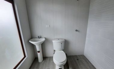 SE VENDE HERMOSAS CASAS POR ESTRENAR DE DOS PLANTAS DE 85 M2. DE CONSTRUCCIÓN QUININDE – ESMERALDAS – ECUADOR