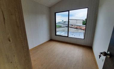 SE VENDE HERMOSAS CASAS POR ESTRENAR DE DOS PLANTAS DE 85 M2. DE CONSTRUCCIÓN QUININDE – ESMERALDAS – ECUADOR