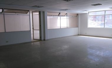 Excelente oficinas para arriendo en Santa Barbara