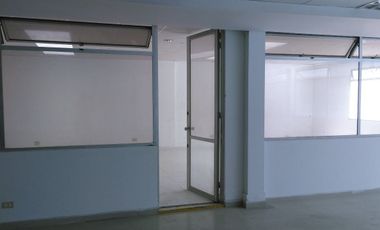 Excelente oficinas para arriendo en Santa Barbara