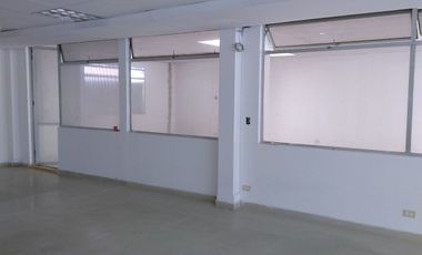 Excelente oficinas para arriendo en Santa Barbara