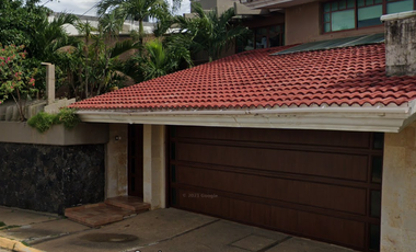 HERMOSA CASA EN VENTA DE REMATE CON ALBERCA EN COATZACOALCOS, VER