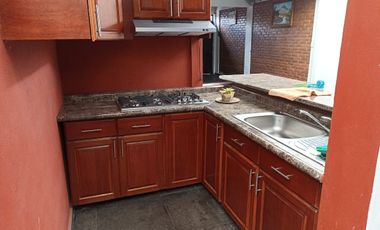 Salón de Fiestas en Venta con Local Comercial Independiente