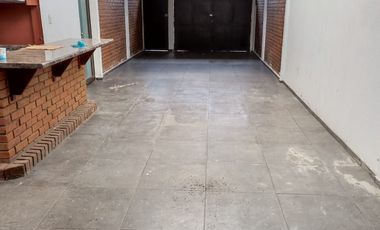 Salón de Fiestas en Venta con Local Comercial Independiente