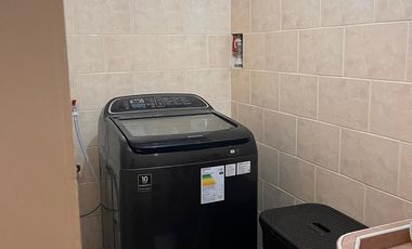 Alquiler Local Comercial + Departamentos en Edificio de 4 Pisos Yerbateros
