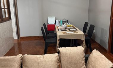 Venta Local Comercial + Departamentos en Edificio de 4 Pisos