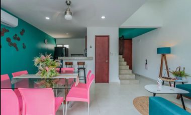 HERMOSA VILLA AMUEBLADA EN VENTA A UNA CUADRA DE LA PLAYA EN CHICXULUB PUERTO