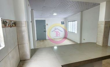 VENDO CASA CDLA. LAS ORQUIDEAS NORTE DE GUAYAQUIL