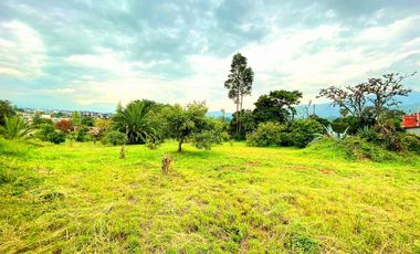 VENTA DE TERRENO EN TUMBACO SECTOR RUMIHUAYCO, FRENTE MEGAKYWI LA CERÁMICA