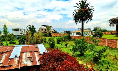 VENTA DE TERRENO EN TUMBACO SECTOR RUMIHUAYCO, FRENTE MEGAKYWI LA CERÁMICA