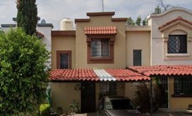 VENTA DE CASA AV. CAMINO MOZARABE COYULA JALISCO