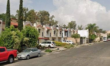 VENTA DE CASA AV. CAMINO MOZARABE COYULA JALISCO