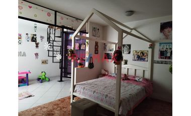 Venta De Casa En Residencial Los Paltos De San Antonio De Carapongo Lurigancho