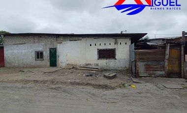 SE VENDE CASA RENTERA, ÁREA 1.548 M2. QUININDÉ – ESMERALDAS - ECUADOR