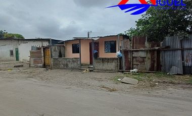 SE VENDE CASA RENTERA, ÁREA 1.548 M2. QUININDÉ – ESMERALDAS - ECUADOR
