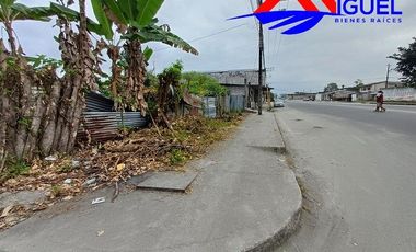 SE VENDE CASA RENTERA, ÁREA 1.548 M2. QUININDÉ – ESMERALDAS - ECUADOR