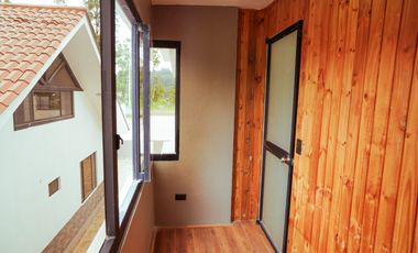 Amplia Casa con Terreno de Venta, Sector Ricaurte, Vía a Llacao