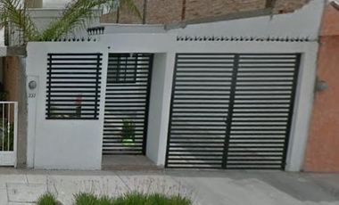 EXCELENTE PROPIEDAD UBICADA EN COLONIA , EN LA CIUDAD DE TINAJAS HIDALGO