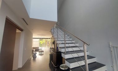 Isla Mocolí, Rento Hermosa Casa Amoblada con Jacuzzi