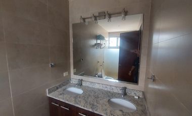 Isla Mocolí, Rento Hermosa Casa Amoblada con Jacuzzi