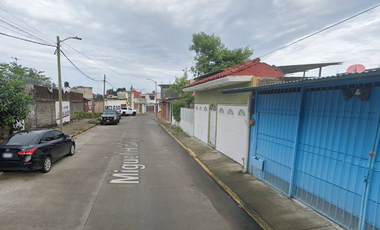 Casa en Remate Bancario en C. Miguel Hidalgo, Tapachula de Crodoba, Chis. (65% debajo de su valor comercial, solo recursos propios)