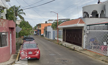Casa en Remate Bancario en C. Miguel Hidalgo, Tapachula de Crodoba, Chis. (65% debajo de su valor comercial, solo recursos propios)