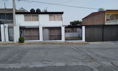 Casa en Venta en Vista del Valle sección Electricistas, para actualizar.